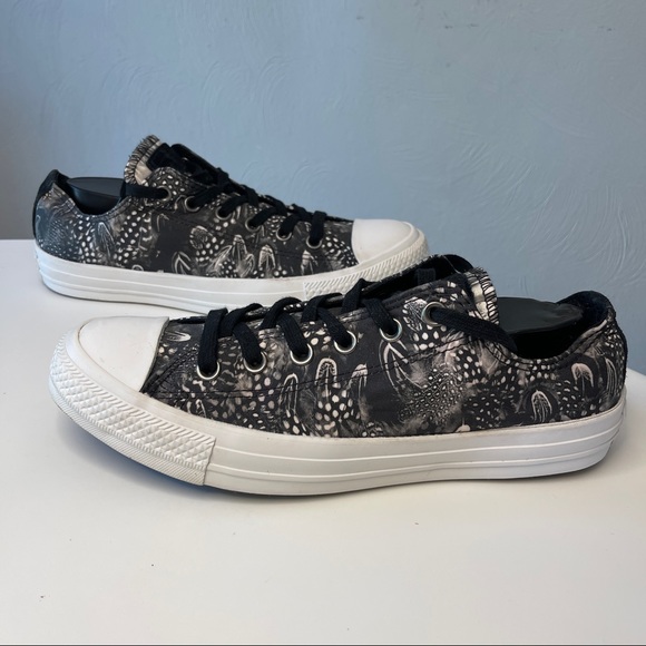Converse Shoes - Converse Chuck Taylor All Star Low Ox-Black White Feather W Size 10